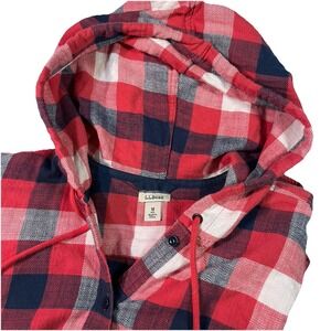 LL Bean Womens Hooded Shirt Jacket Size M Red Plaid Button Up Chore‎ Outdoor Top